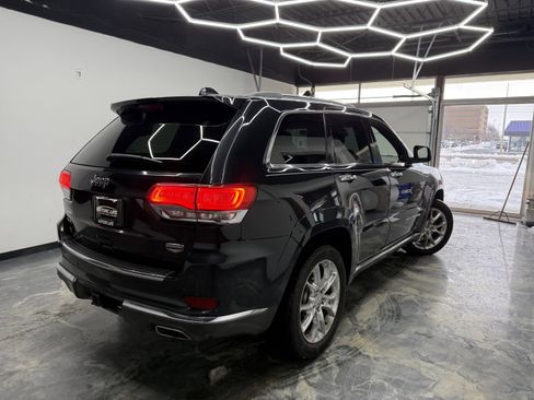 Used 2014 Jeep Grand Cherokee Summit image 5