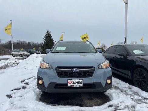Used 2018 Subaru Crosstrek 2.0i Premium w/ Popular Package #2 image 2