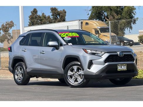 Certified 2023 Toyota RAV4 LE AWD/4WD image 2