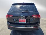 Used 2023 Volkswagen Tiguan SE image 6
