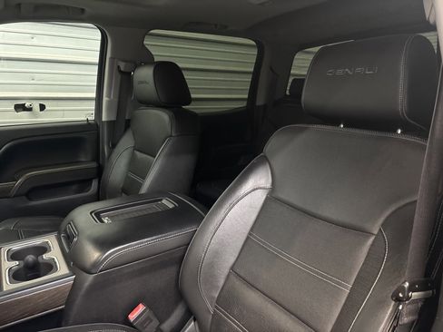 Used 2017 GMC Sierra 1500 Denali w/ Denali Ultimate Package image 13