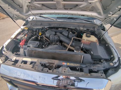 Used 2015 Ford F350 XL image 5