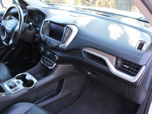 Used 2022 GMC Terrain Denali w/ Denali Premium Package image 49