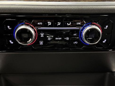 Used 2025 GMC Sierra 1500 Elevation w/ Elevation Premium Package image 20