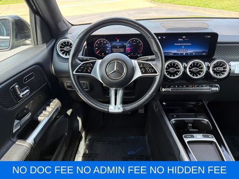 Used 2025 Mercedes-Benz GLB 250 image 15