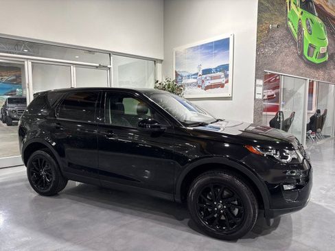 Used 2019 Land Rover Discovery Sport HSE AWD/4WD image 5