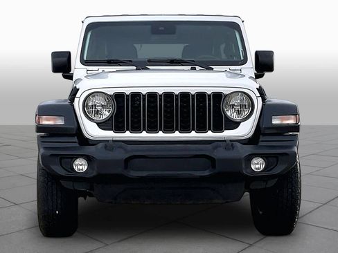 Used 2024 Jeep Wrangler Unlimited Sport AWD/4WD image 4