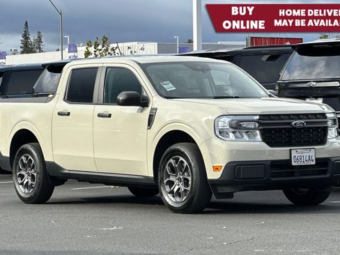 Used 2024 Ford Maverick XLT image 1