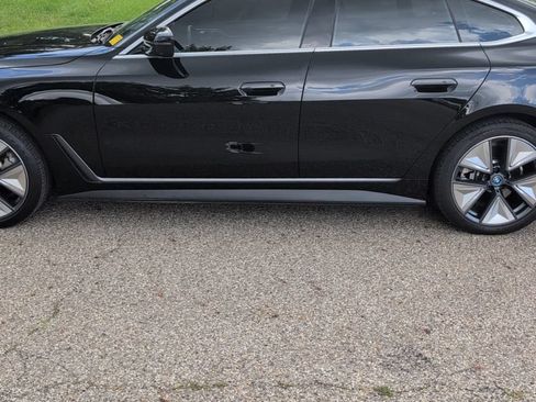 Used 2024 BMW i4 eDrive35 w/ Premium Package RWD image 2