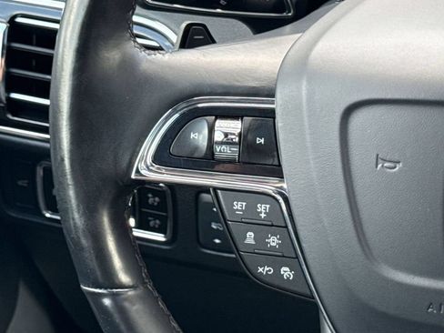 Certified 2023 Lincoln Navigator Reserve AWD/4WD image 20