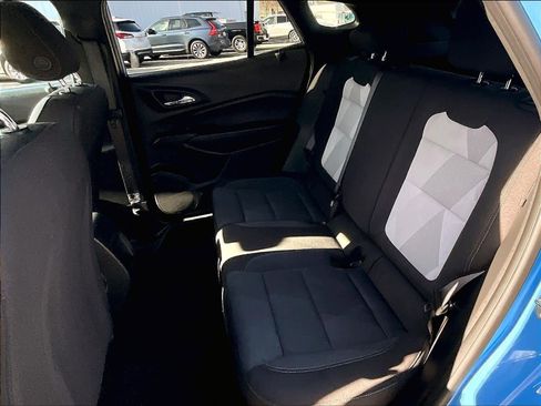 Used 2024 Chevrolet Trax RS w/ Driver Confidence Package image 15