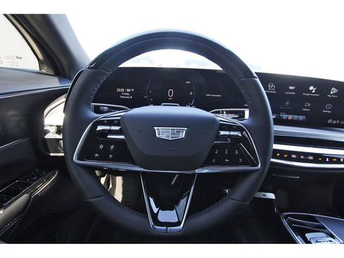 New 2026 Cadillac Lyriq Sport image 13