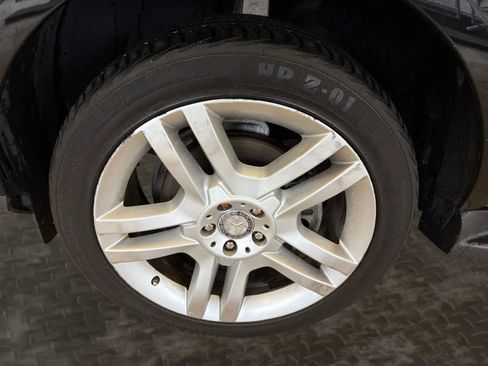 Used 2015 Mercedes-Benz ML 350 4MATIC image 37