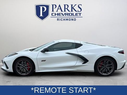 Used 2023 Chevrolet Corvette Stingray Premium Cpe w/ Z51 Performance Package RWD image 4