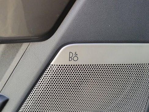 Used 2022 Ford F150 XLT w/ Equipment Group 302A High image 21