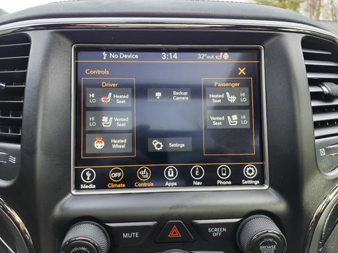 Used 2018 Jeep Grand Cherokee High Altitude image 9