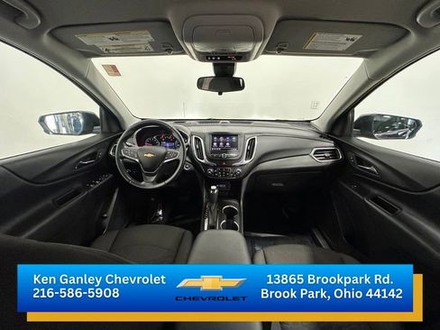 Used 2020 Chevrolet Equinox LT w/ Driver Convenience Package image 23