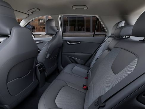 New 2026 Kia Niro EX FWD image 18