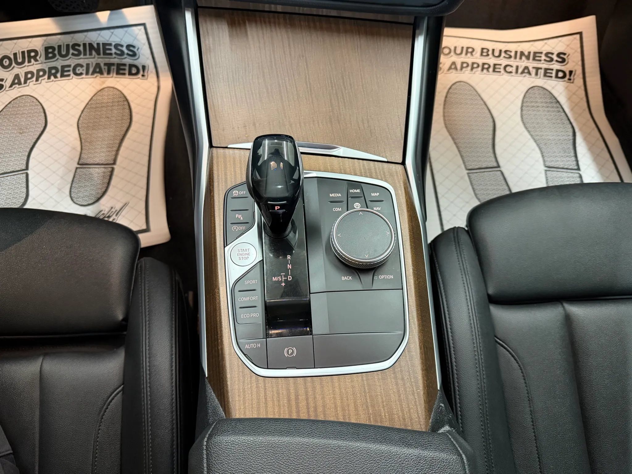 Used 2019 BMW 330i xDrive Sedan w/ Premium Package AWD/4WD image 18