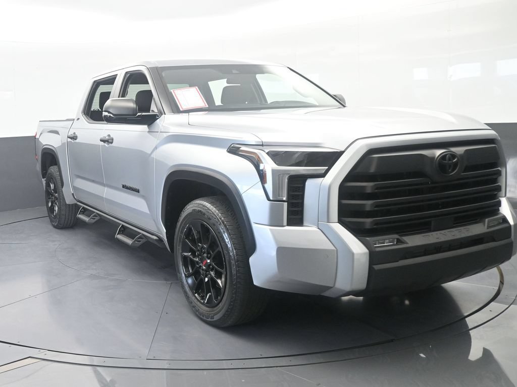 Used 2024 Toyota Tundra SR5 w/ SR5 Convenience Package RWD image 9