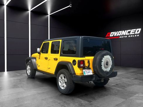 Used 2021 Jeep Wrangler Unlimited Sport AWD/4WD image 5