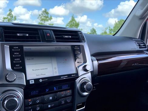 Used 2020 Toyota 4Runner Limited RWD image 35