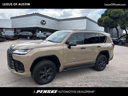 Certified 2025 Lexus LX 700h Overtrail w/ Accessory Package (Z1) AWD/4WD image 1
