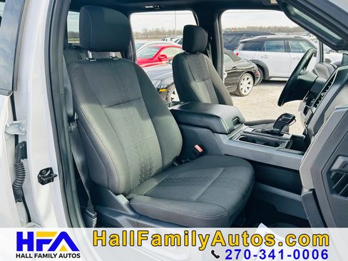 Used 2018 Ford F150 XLT w/ Equipment Group 302A Luxury AWD/4WD image 19