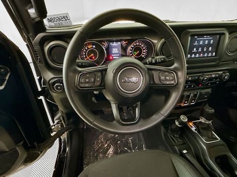 Used 2023 Jeep Wrangler Sport S image 10