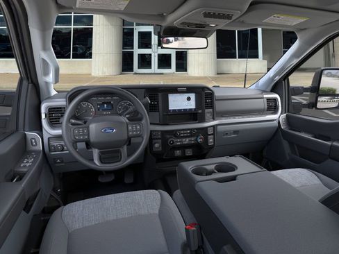 New 2026 Ford F350 XLT w/ 360-Degree Camera Package image 9