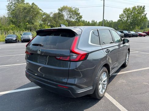 Used 2025 Honda CR-V EX image 6