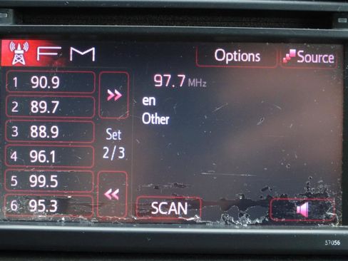 Used 2013 Toyota Corolla LE image 18