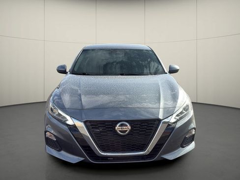 Used 2021 Nissan Altima 2.5 SV FWD image 2