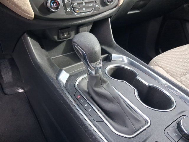Used 2023 Chevrolet Traverse LS FWD image 19