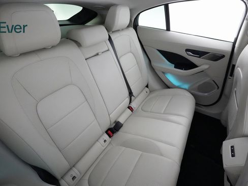 Used 2022 Jaguar I-PACE HSE image 9