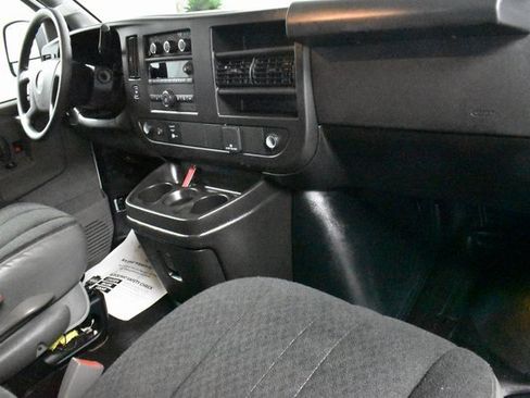 Used 2024 Chevrolet Express 2500 w/ Driver Convenience Package image 15
