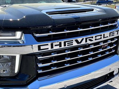 Used 2022 Chevrolet Silverado 2500 LTZ w/ LTZ Plus Package AWD/4WD image 29