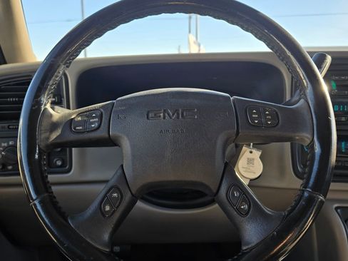 Used 2005 GMC Sierra 2500 SLT w/ Heavy-Duty Power Package image 24