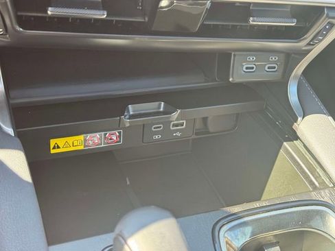 Used 2025 Lexus RX 350 Premium AWD/4WD image 36