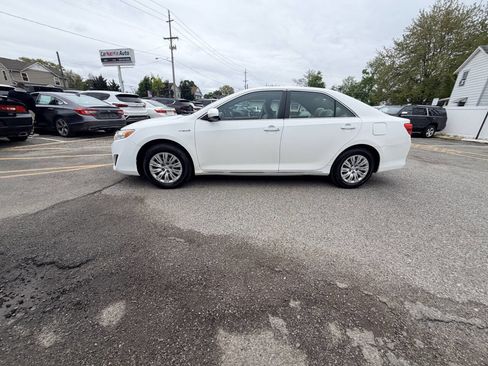 Used 2012 Toyota Camry LE FWD image 44