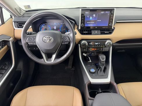 Used 2022 Toyota RAV4 Limited w/ Limited Grade Weather Package AWD/4WD image 14