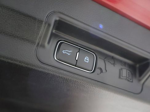 Used 2022 Ford Explorer ST-Line image 22