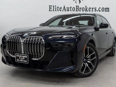 Used 2024 BMW 740i xDrive image 57