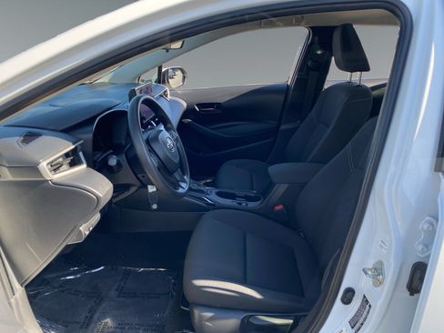 Certified 2026 Toyota Corolla LE FWD image 9