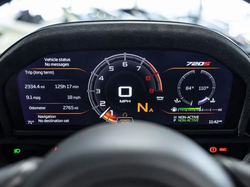 Used 2022 McLaren 720S Performance RWD image 40