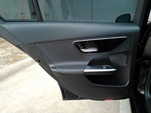 Used 2024 Mercedes-Benz C 300 Sedan image 19