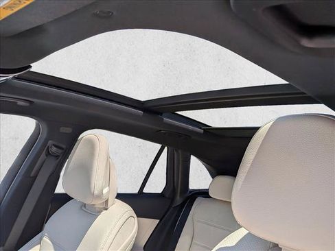 New 2026 Mercedes-Benz GLC 300 4MATIC image 16