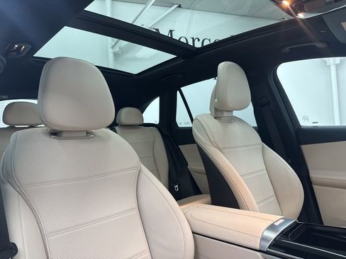 New 2026 Mercedes-Benz GLC 300 4MATIC image 29