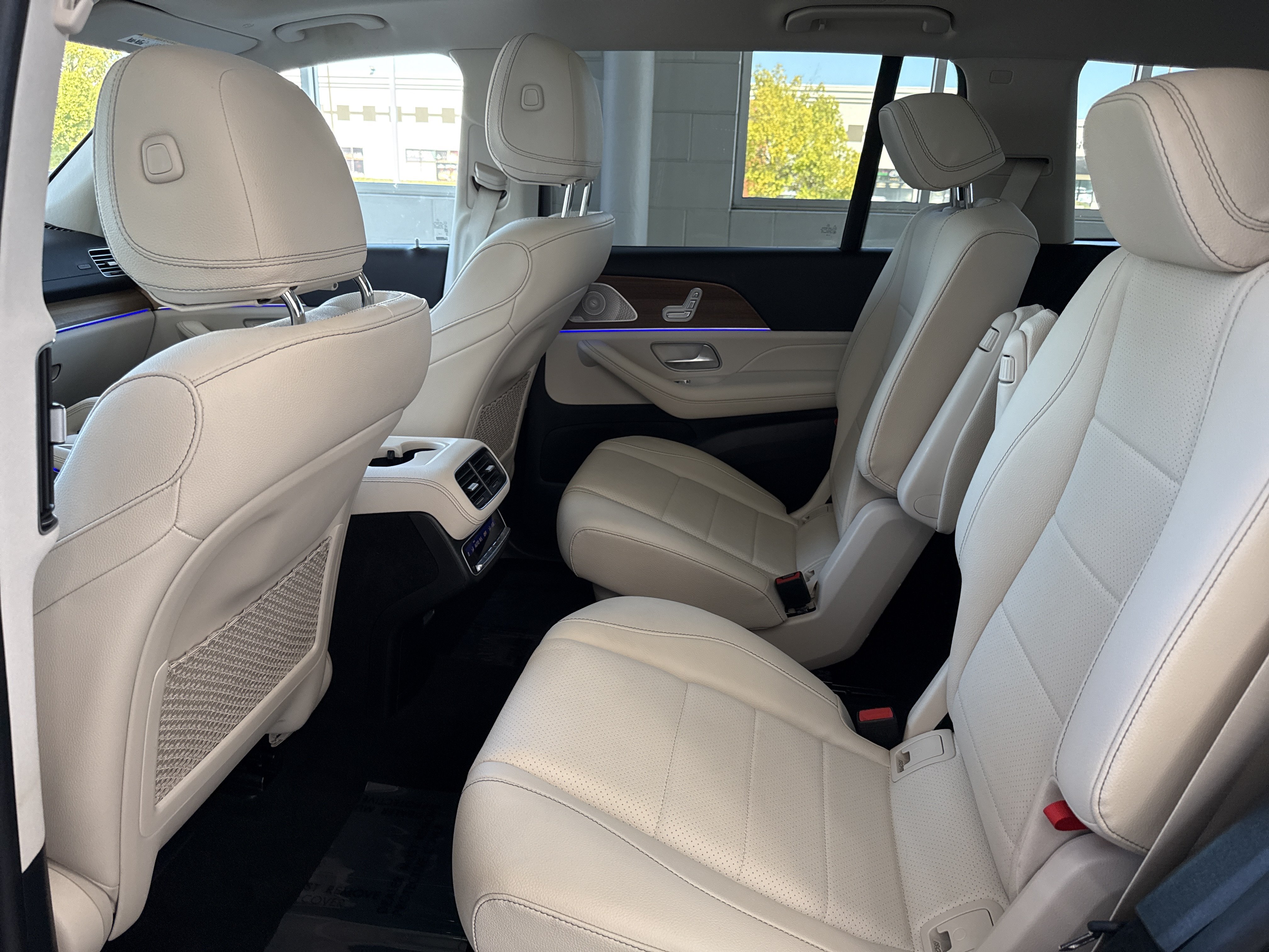 Certified 2024 Mercedes-Benz GLS 450 4MATIC image 5