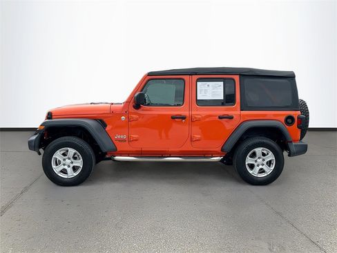 Certified 2018 Jeep Wrangler Unlimited Sport S image 4